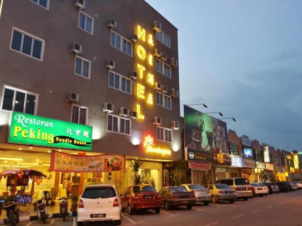 Mornington Hotel Medan Ипох Экстерьер фото