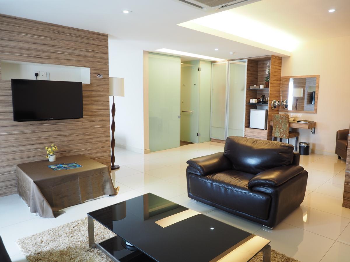 Mornington Hotel Medan Ипох Экстерьер фото